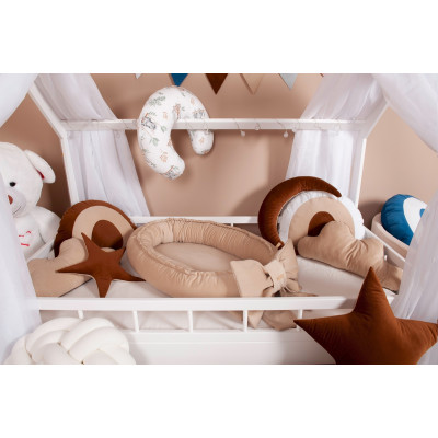 Babynestchen mit Schleife Babynestchen mit Schleife
